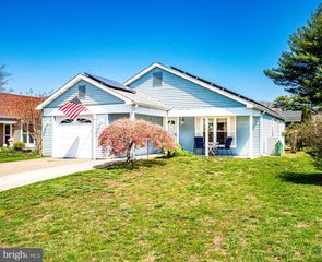 20 COTHERSTONE DR, Southampton, NJ 08088