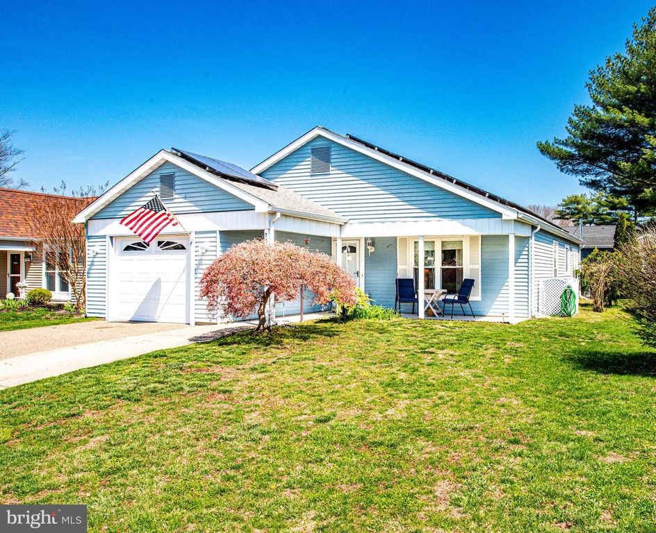 20 COTHERSTONE DR, Southampton, NJ 08088