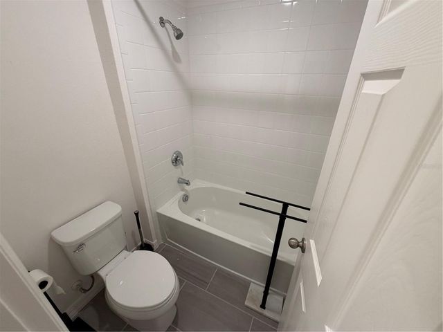 406 NORTH BOULEVARD E, Davenport, FL 33837