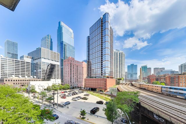 400 N CLINTON Street 507, Chicago, IL 60654