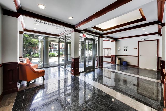 400 N CLINTON Street 507, Chicago, IL 60654