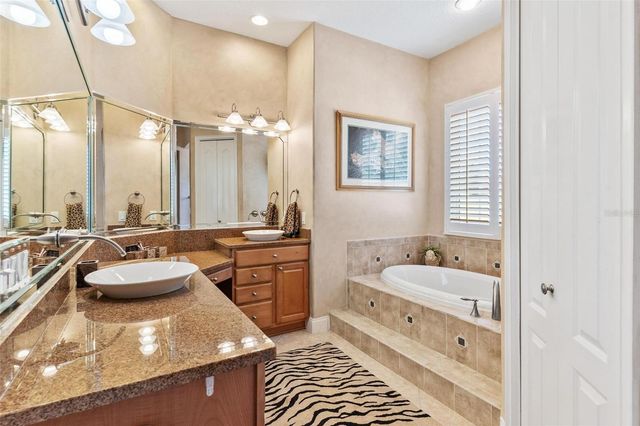 5903 SPINNAKER LOOP, Lady Lake, FL 32159