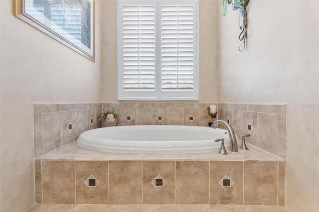 5903 SPINNAKER LOOP, Lady Lake, FL 32159