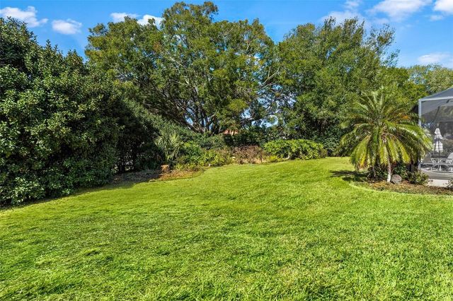 5903 SPINNAKER LOOP, Lady Lake, FL 32159