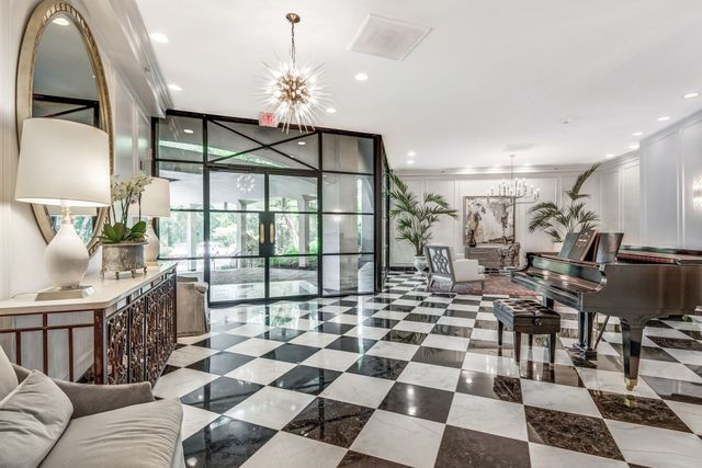 4215 Harding Pike Apt 303, Nashville, TN 37205