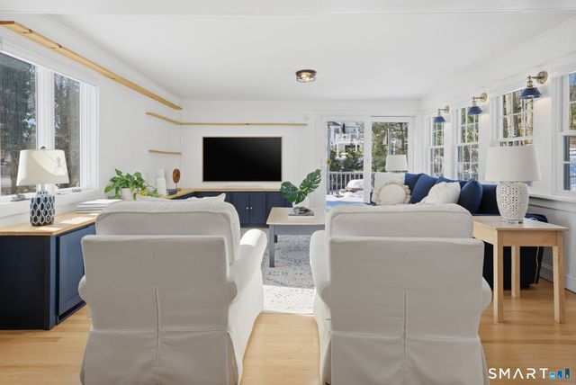 341 Crestwood Road, Fairfield, CT 06824