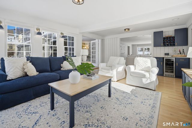 341 Crestwood Road, Fairfield, CT 06824