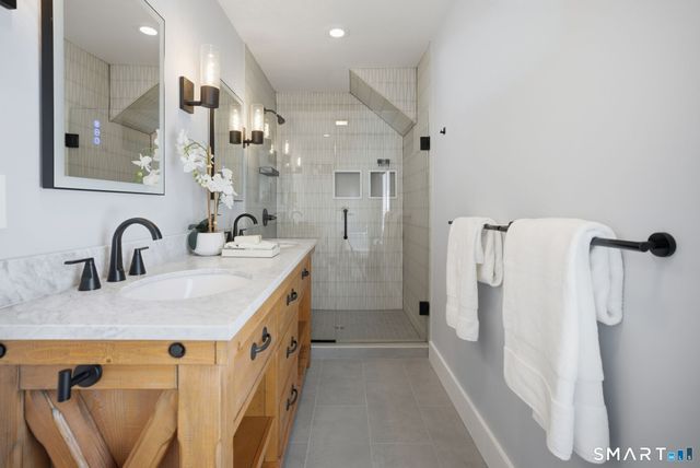 341 Crestwood Road, Fairfield, CT 06824