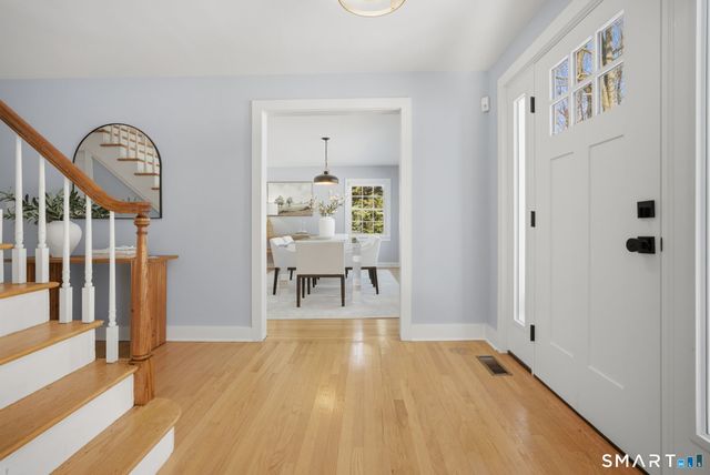 341 Crestwood Road, Fairfield, CT 06824