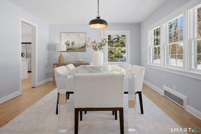 341 Crestwood Road, Fairfield, CT 06824