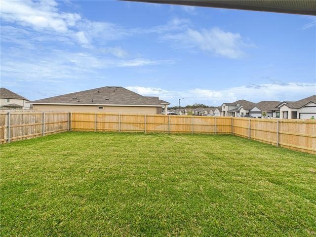 5302 Lyle Place, Bryan, TX 77807