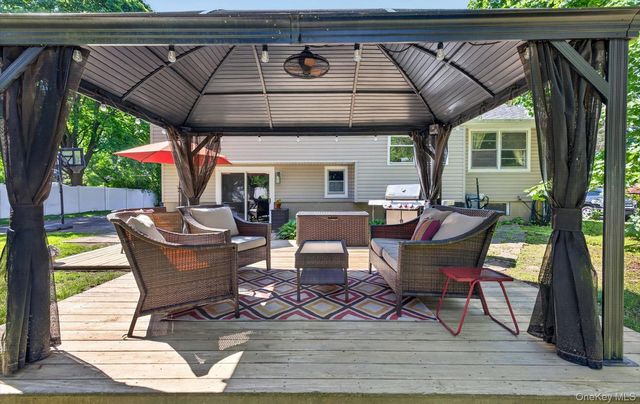137 Ketay Drive S, East Northport, NY 11731