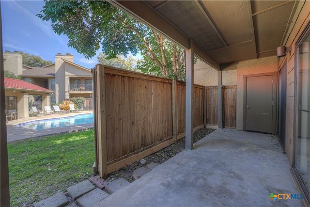 1202 Thorpe Lane 701, San Marcos, TX 78666