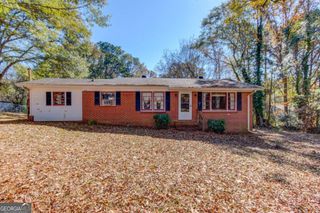 289 Bell Avenue, Hoschton, GA 30548