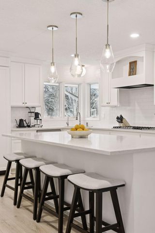 14 Woodland Road, Edina, MN 55424