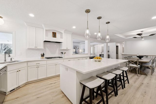 14 Woodland Road, Edina, MN 55424