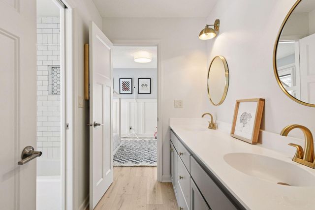 14 Woodland Road, Edina, MN 55424