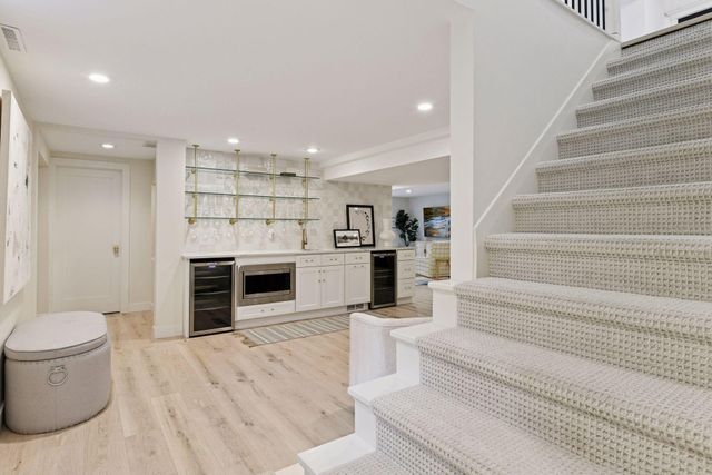 14 Woodland Road, Edina, MN 55424