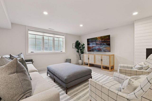 14 Woodland Road, Edina, MN 55424