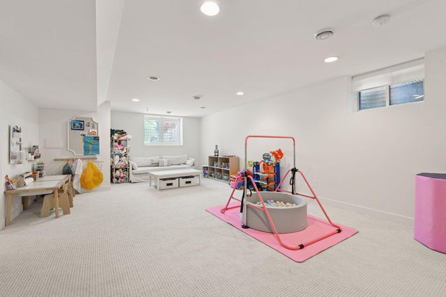 14 Woodland Road, Edina, MN 55424