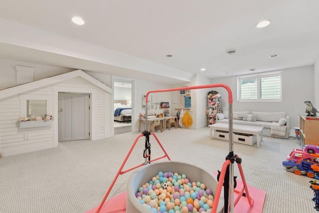 14 Woodland Road, Edina, MN 55424