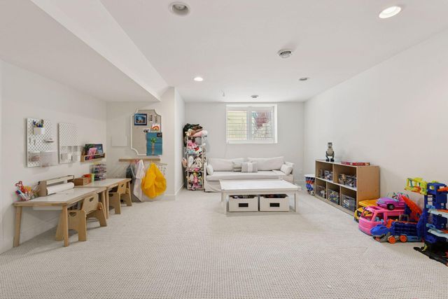 14 Woodland Road, Edina, MN 55424