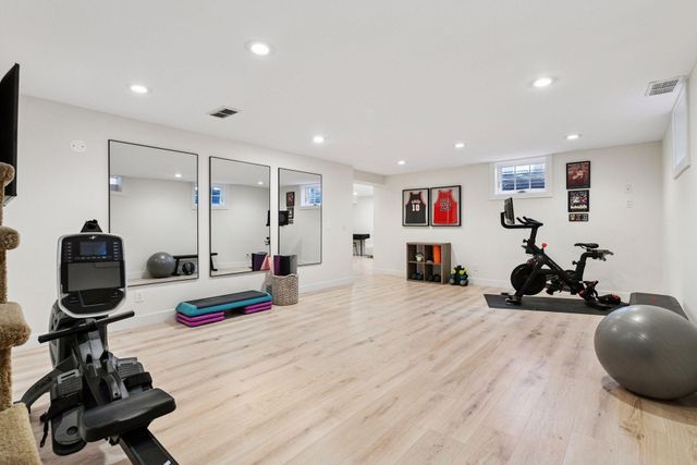 14 Woodland Road, Edina, MN 55424