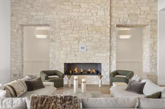 4534 E PEBBLERIDGE --, Paradise Valley, AZ 85253