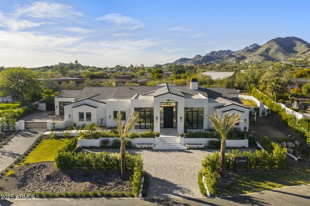 4534 E PEBBLERIDGE --, Paradise Valley, AZ 85253