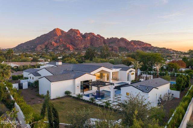 4534 E PEBBLERIDGE --, Paradise Valley, AZ 85253