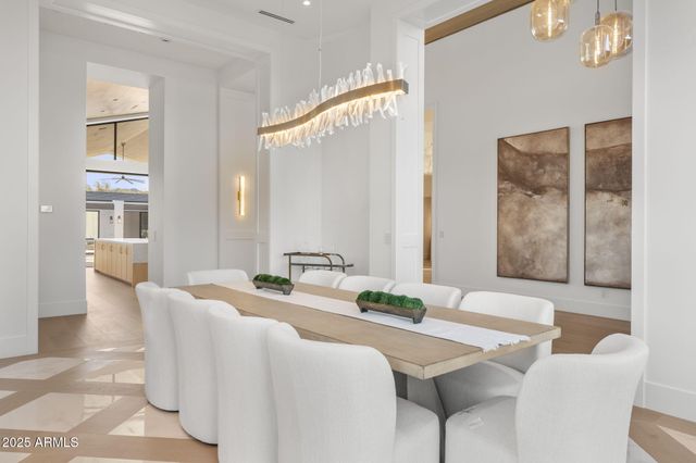 4534 E PEBBLERIDGE --, Paradise Valley, AZ 85253