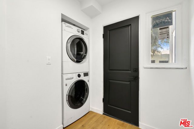 4014 W Adams Boulevard A, Los Angeles, CA 90018