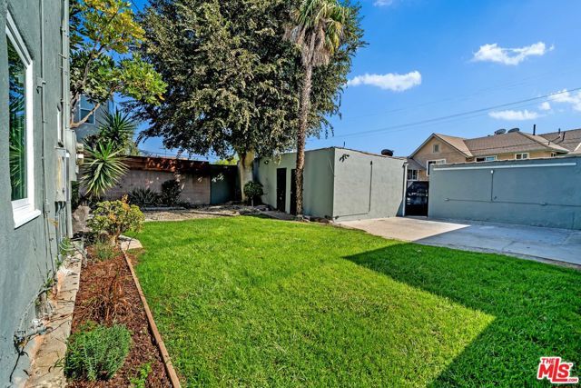 4014 W Adams Boulevard A, Los Angeles, CA 90018