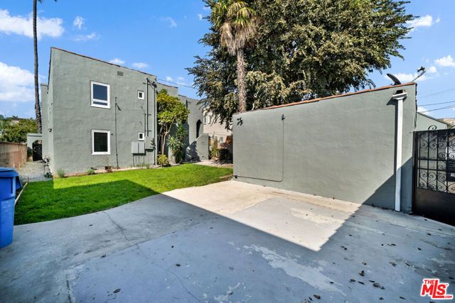 4014 W Adams Boulevard A, Los Angeles, CA 90018