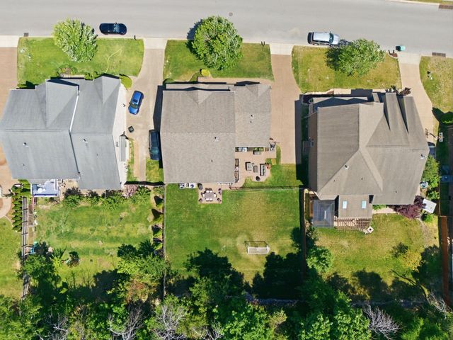 1032 Kelsey Glen Dr, Mount Juliet, TN 37122