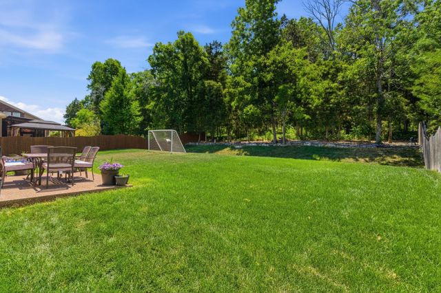 1032 Kelsey Glen Dr, Mount Juliet, TN 37122