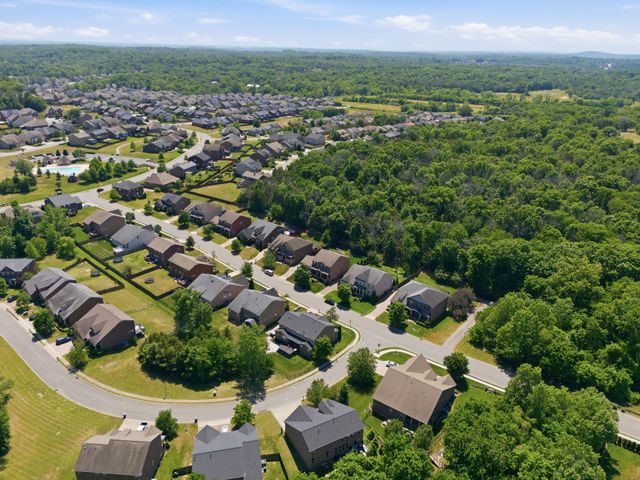 1032 Kelsey Glen Dr, Mount Juliet, TN 37122