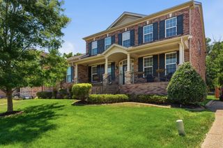 1032 Kelsey Glen Dr, Mount Juliet, TN 37122