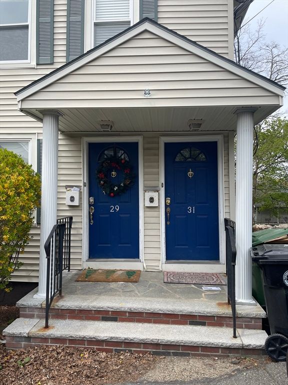 29-31 Bradford St 31, Watertown, MA 02472