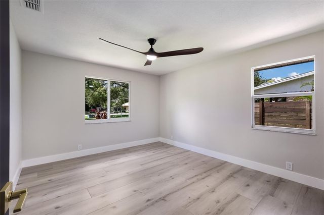 1411 70TH STREET NW, Bradenton, FL 34209