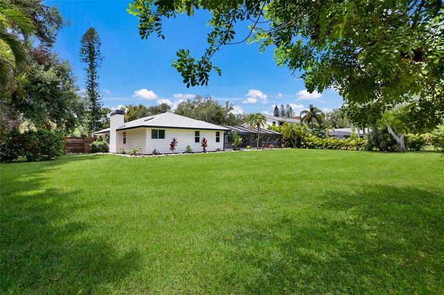 1411 70TH STREET NW, Bradenton, FL 34209
