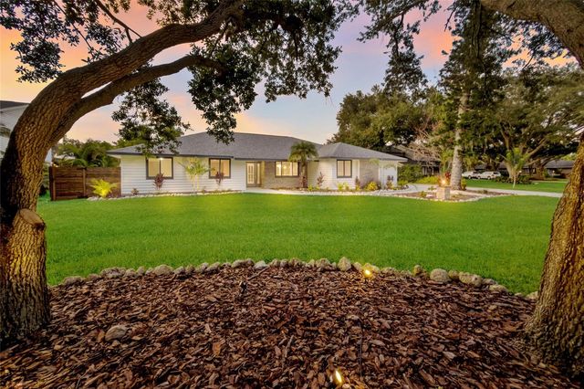 1411 70TH STREET NW, Bradenton, FL 34209