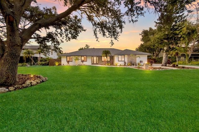 1411 70TH STREET NW, Bradenton, FL 34209