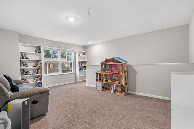 67 Scarlett Drive, Delaware, OH 43015