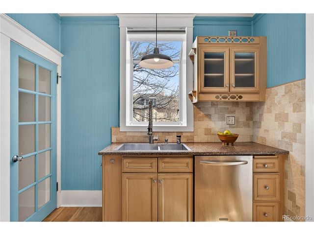 3056 N York St, Denver, CO 80205