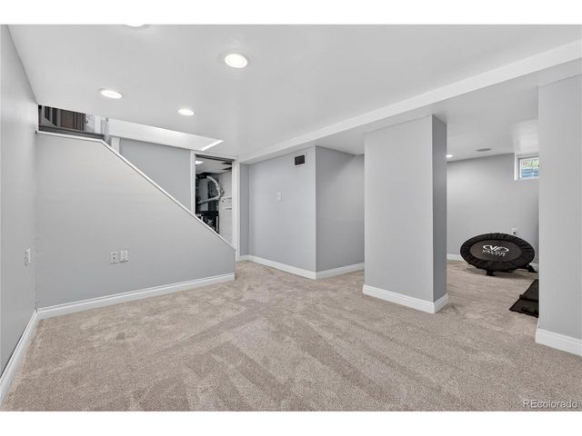 3056 N York St, Denver, CO 80205