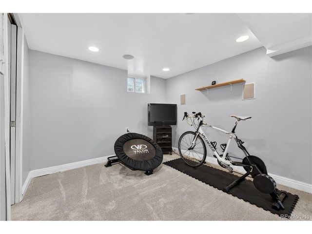 3056 N York St, Denver, CO 80205