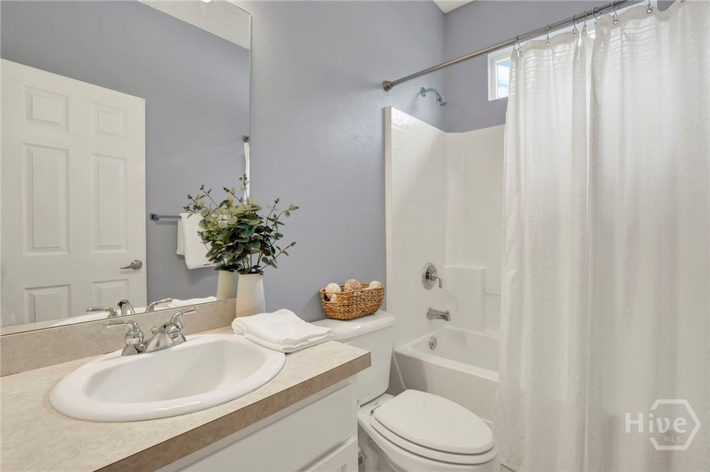 Image 13 of property listing at 504 Amsonia Circle, Guyton, GA 31312