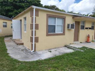224 N 57th Avenue 1-3, Hollywood, FL 33021