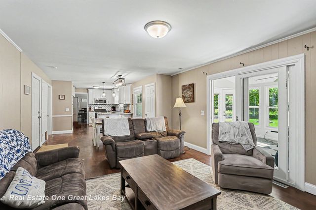 12119 Sanders Drive, Freeland, MI 48623